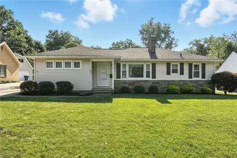 531 Highland Ave, Wadsworth, OH 44281
