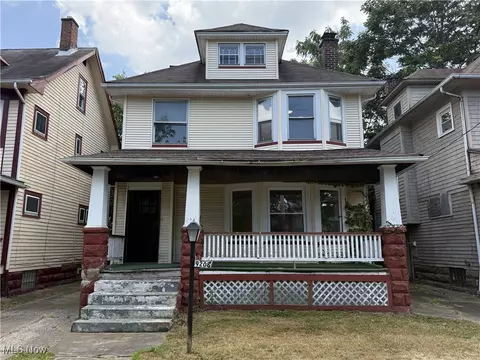9208 Columbia Ave, Cleveland, OH 44108