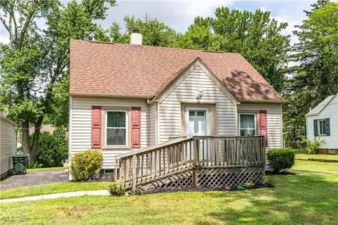 4741 12th St NW, Canton, OH 44708