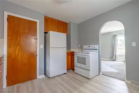 4741 12th St NW, Canton, OH 44708 photo 9