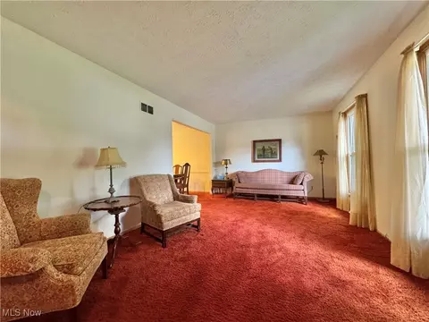 6925 Colleen Dr, Boardman, OH 44512 photo 9