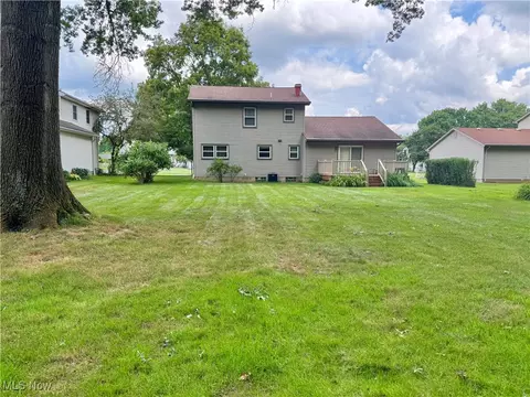 6925 Colleen Dr, Boardman, OH 44512 photo 5
