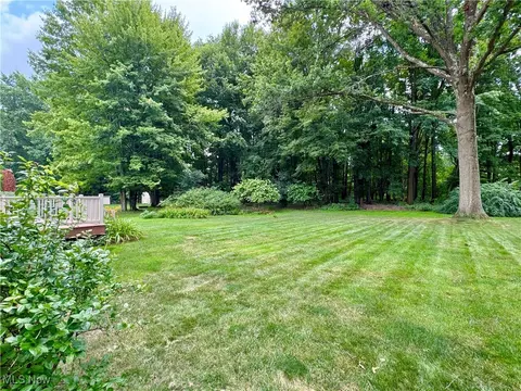 6925 Colleen Dr, Boardman, OH 44512 photo 3
