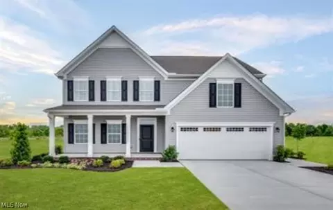 240 Emerald Dr, Chardon, OH 44024