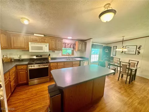 3264 Simpson Rd SE, Dennison, OH 44621 photo 7