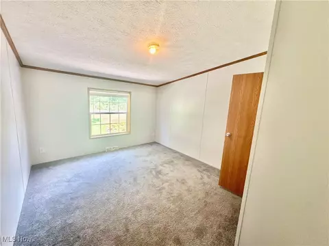 3264 Simpson Rd SE, Dennison, OH 44621 photo 18