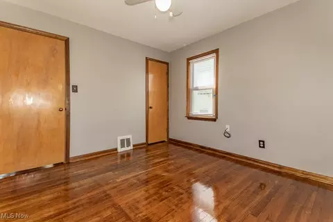 1709 Douglas Rd, Wickliffe, OH 44092 photo 14