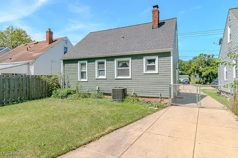 1709 Douglas Rd, Wickliffe, OH 44092 photo 38