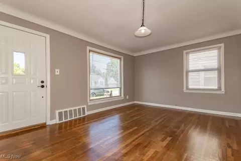 1709 Douglas Rd, Wickliffe, OH 44092 photo 20