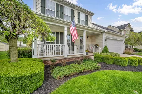 578 Colonial Dr, Painesville, OH 44077