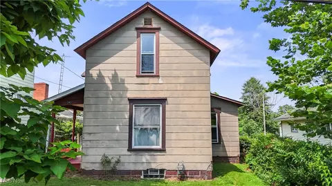 245 E Arch St, Mansfield, OH 44902