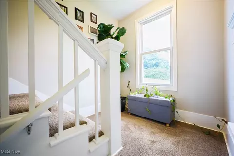 Entry Way - 208 Maple St, Baltic, OH 43804 photo 5 of 8