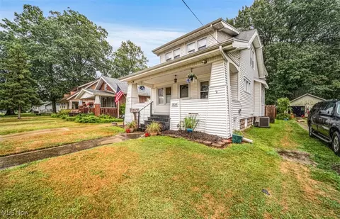 1814 W 13th St, Ashtabula, OH 44004 photo 3