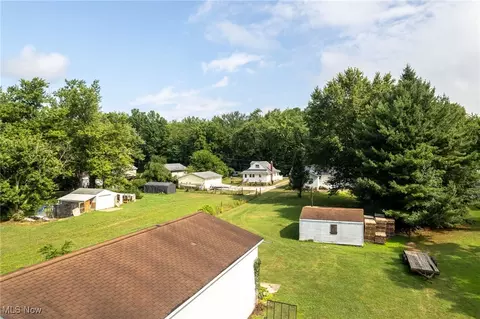 862 E Overton Dr, Akron, OH 44319 photo 14