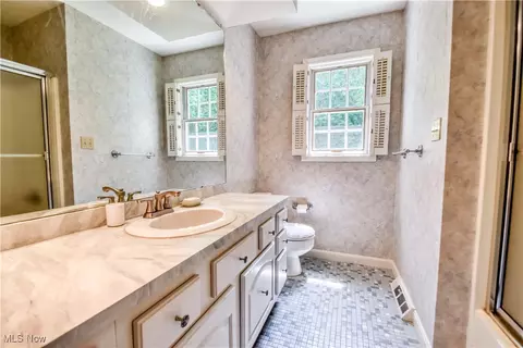 Bath - 2439 Beechersbrook Ln, Madison, OH 44057 photo 5 of 5