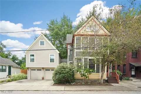 791 Brayton Ave, Cleveland, OH 44113