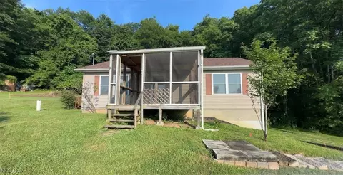 4965 Workman Rd, Mount Perry, OH 43760