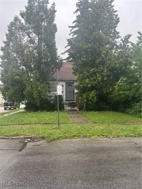 14401 Edgewood Ave, Cleveland, OH 44128