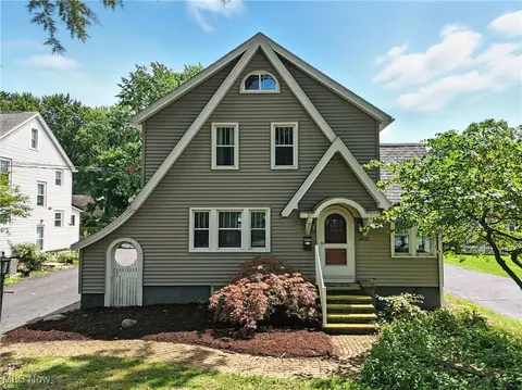 2021 Cleveland Rd, Wooster, OH 44691