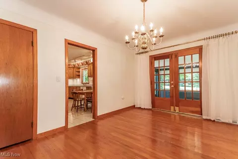 5018 Willoughcroft Rd, Willoughby, OH 44094 photo 7