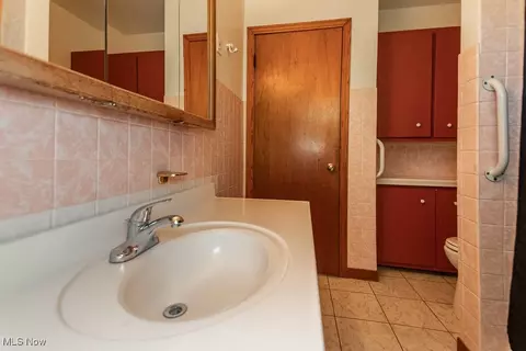 5018 Willoughcroft Rd, Willoughby, OH 44094 photo 21