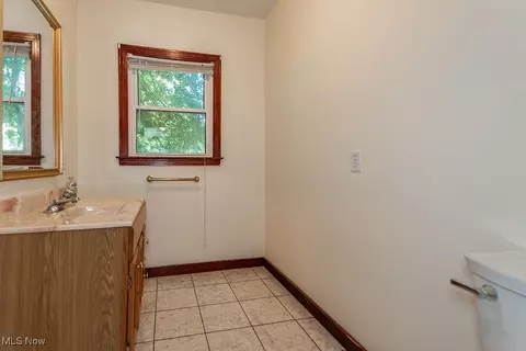 5018 Willoughcroft Rd, Willoughby, OH 44094 photo 22