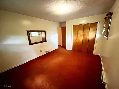 Bedroom - 2300 River Rd, Willoughby Hills, OH 44094 photo 5 of 7
