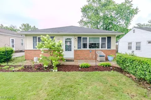 4973 Orchard Rd, Mentor, OH 44060