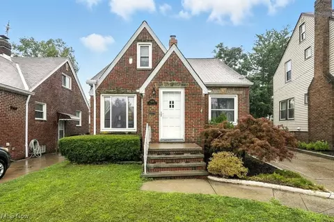 14516 Orchard Park Ave, Cleveland, OH 44111