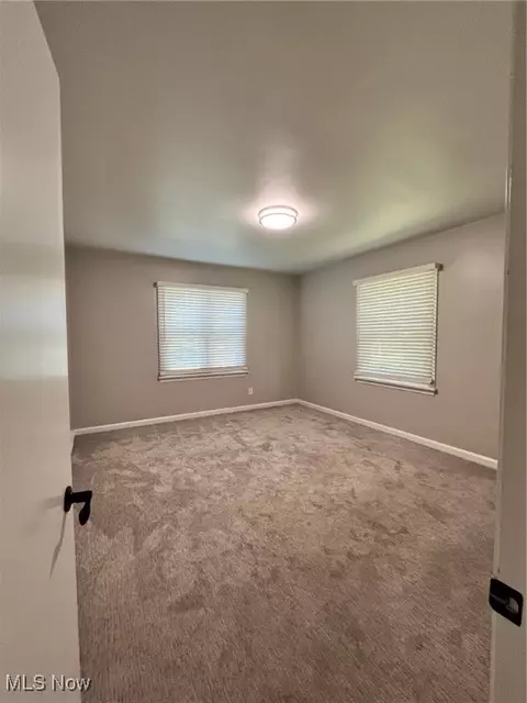 852 Lloyd Rd, Wickliffe, OH 44092 photo 11