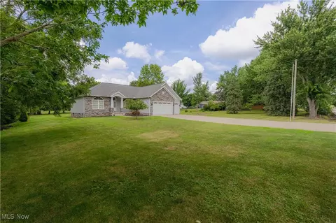 6117 Marelis Ave NE, Canton, OH 44721 photo 3