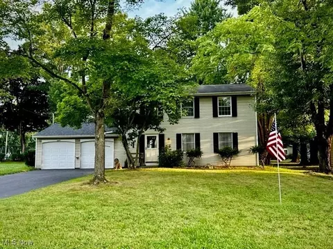 8080 Glen Oaks, Warren, OH 44484