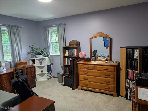 384 Moore Rd, Akron, OH 44319 photo 10