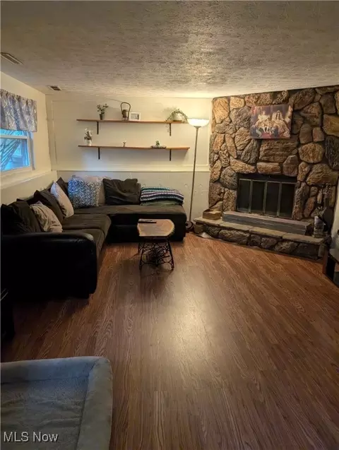 384 Moore Rd, Akron, OH 44319 photo 14