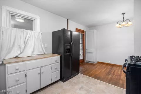 1041 Bell Ct, Elyria, OH 44035 photo 13
