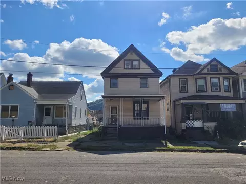 212 N 7th St, Martins Ferry, OH 43935