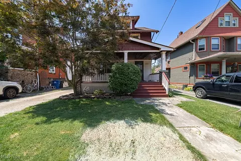 1494 Roycroft Ave, Lakewood, OH 44107