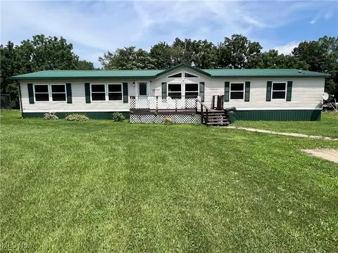 39709 County Road 72, Flushing, OH 43977
