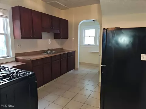 Kitchen - 5213 Reed Ave, Ashtabula, OH 44004 photo 2 of 3