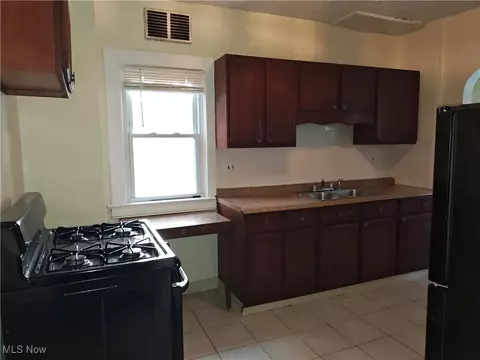 Kitchen - 5213 Reed Ave, Ashtabula, OH 44004 photo 1 of 3