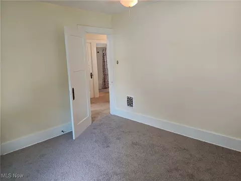 Bedroom - 5213 Reed Ave, Ashtabula, OH 44004 photo 6 of 9