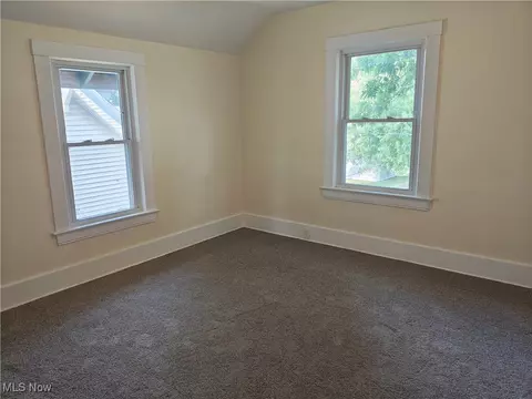 Bedroom - 5213 Reed Ave, Ashtabula, OH 44004 photo 7 of 9