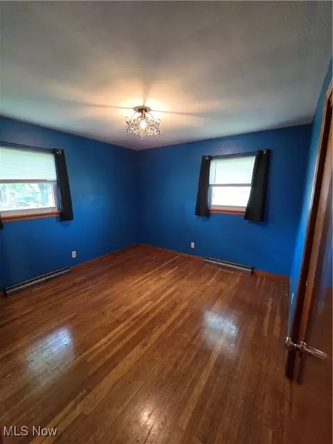 2219 W 19th St, Ashtabula, OH 44004 photo 9