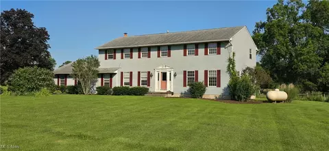 40185 Banks Rd, Grafton, OH 44044