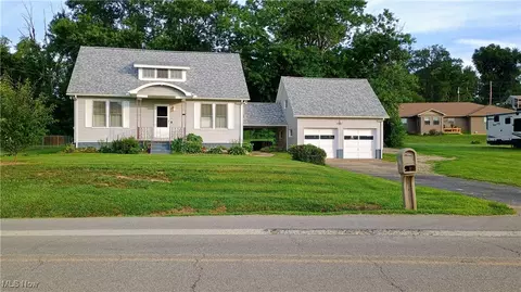 215 Rehl Rd, Zanesville, OH 43701