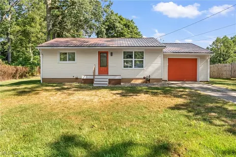 2705 Ottawa Ave, Akron, OH 44312