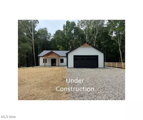 9945 Wesley Chapel 47 Rd, Mount Perry, OH 43760