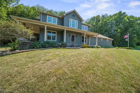 115 Concord Dr, East Palestine, OH 44413