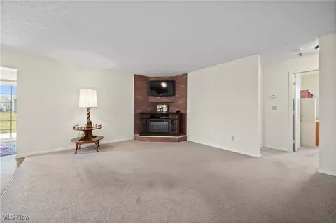 130 Westminster Way, Elyria, OH 44035 photo 8