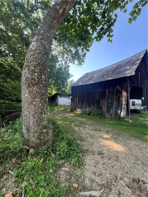 Exterior - 7255 Duncan Run Rd, Philo, OH 43771 photo 7 of 11